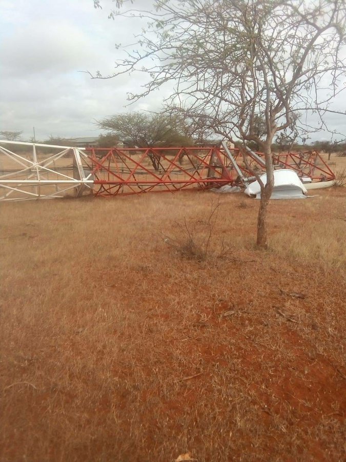 NorthKenyaTimes's tweet photo. In NEP Kenya 2 QRU Officers died after their patrol vehicle was hit by a terrorists IED at Qurqura in El-Wak sub county.

Terrorists also attempted to attack a KDF team at Sankuri in Lamu but were effectively countered.

Terror group destroyed a Safaricom Mast at Bojigarass. https://t.co/XUbl8Wx2x2
