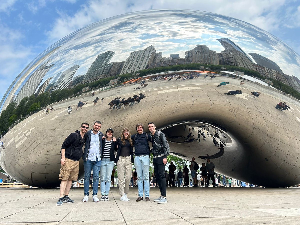 andrea_franza's tweet photo. Amazing experience this year at #ASCO2023!
 So happy to have shared these days with other oncology fellows from different italian Universities 

See you at #COMU2023! https://t.co/5ZIC43jICr