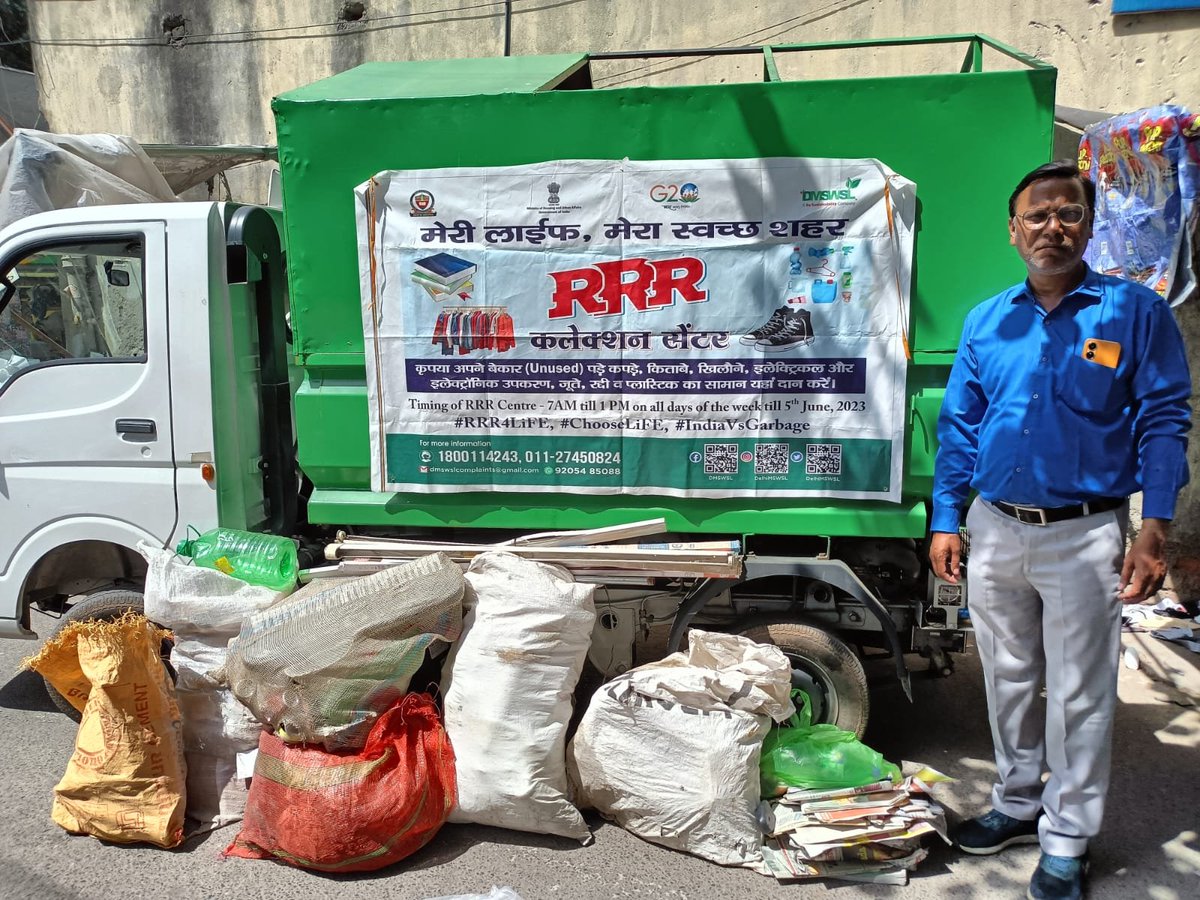 Swachh Survekshan MCD (@sbm_mcd) on Twitter photo Under the Campaign of Meri life Mera Swachha shehar <a href="/DcClz/">Dy.Commissioner, Civil Lines Zone</a> approached at LA TROPICANA were people contributed old clothes, papers, etc. at the locations 3R centres of CLZ
#SwachhSurvekshan2023MCD
#RRR4LiFE
#ChooseLiFE
<a href="/LtGovDelhi/">LG Delhi</a>
<a href="/OberoiShelly/">Dr. Shelly Oberoi</a>
<a href="/GyaneshBharti1/">Gyanesh Bharti</a> Under the Campaign of Meri life Mera Swachha shehar <a href="/DcClz/">Dy.Commissioner, Civil Lines Zone</a> approached at LA TROPICANA were people contributed old clothes, papers, etc. at the locations 3R centres of CLZ
#SwachhSurvekshan2023MCD
#RRR4LiFE
#ChooseLiFE
<a href="/LtGovDelhi/">LG Delhi</a>
<a href="/OberoiShelly/">Dr. Shelly Oberoi</a>
<a href="/GyaneshBharti1/">Gyanesh Bharti</a>