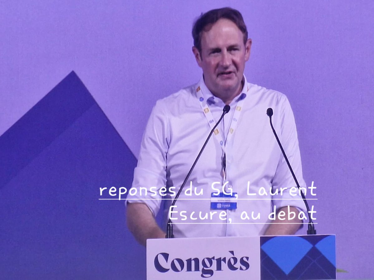 Region974Unsa's tweet photo. Réponses du SG Laurent Escure, ai débat
Valeurs de l'Unsa 
Respect 
#congresUNSA2023 
#UNSAdijon23
#fiersdetreUNSA https://t.co/JJJIQpxGAH