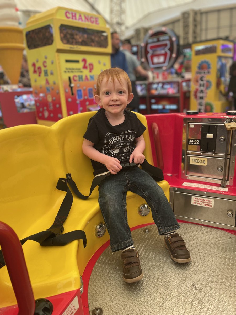HigginsCasting's tweet photo. Happy birthday to my little Hurricane Higgins. 
#twotoday
#Indie https://t.co/6YK6OGk0pl