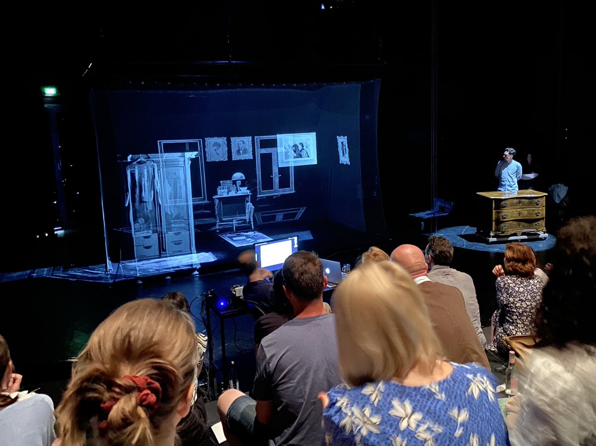 blnensemble's tweet image. Konzeptionsprobe für "Felix's Room": heute beginnen die Berlin-Proben für unsere letzte Premiere zusammen mit @AdamGanz, @ScanLABProjects und @Komische_Oper! sichert euch rechtzeitig eure kostenlosen Karten unter berliner-ensemble.de/inszenierung/f…. #BEfelix #BEbackstage