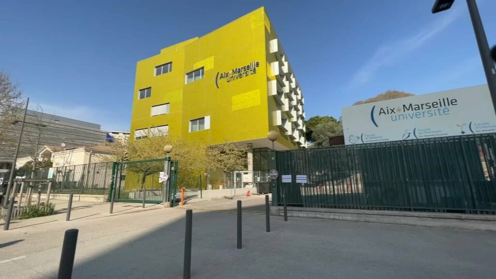 🔴 ALERTE INFO
L'université Aix-Marseille victime d'une importante cyberattaque
l.bfmtv.com/9se