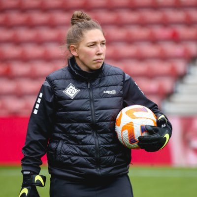 Our next Female Coaches Network event is tonight at <a href="/Frenford_Clubs/">Frenford Youth Club</a> &amp; <a href="/Frenfordmsawfc/">Frenford & MSA WFC</a>, with <a href="/LC_Lionesses/">London City Lionesses</a> <a href="/NikitaRunnacles/">Nikita Runnacles</a> discussing her journey! 

There are still spaces to book ➡️ bit.ly/3NeBREQ