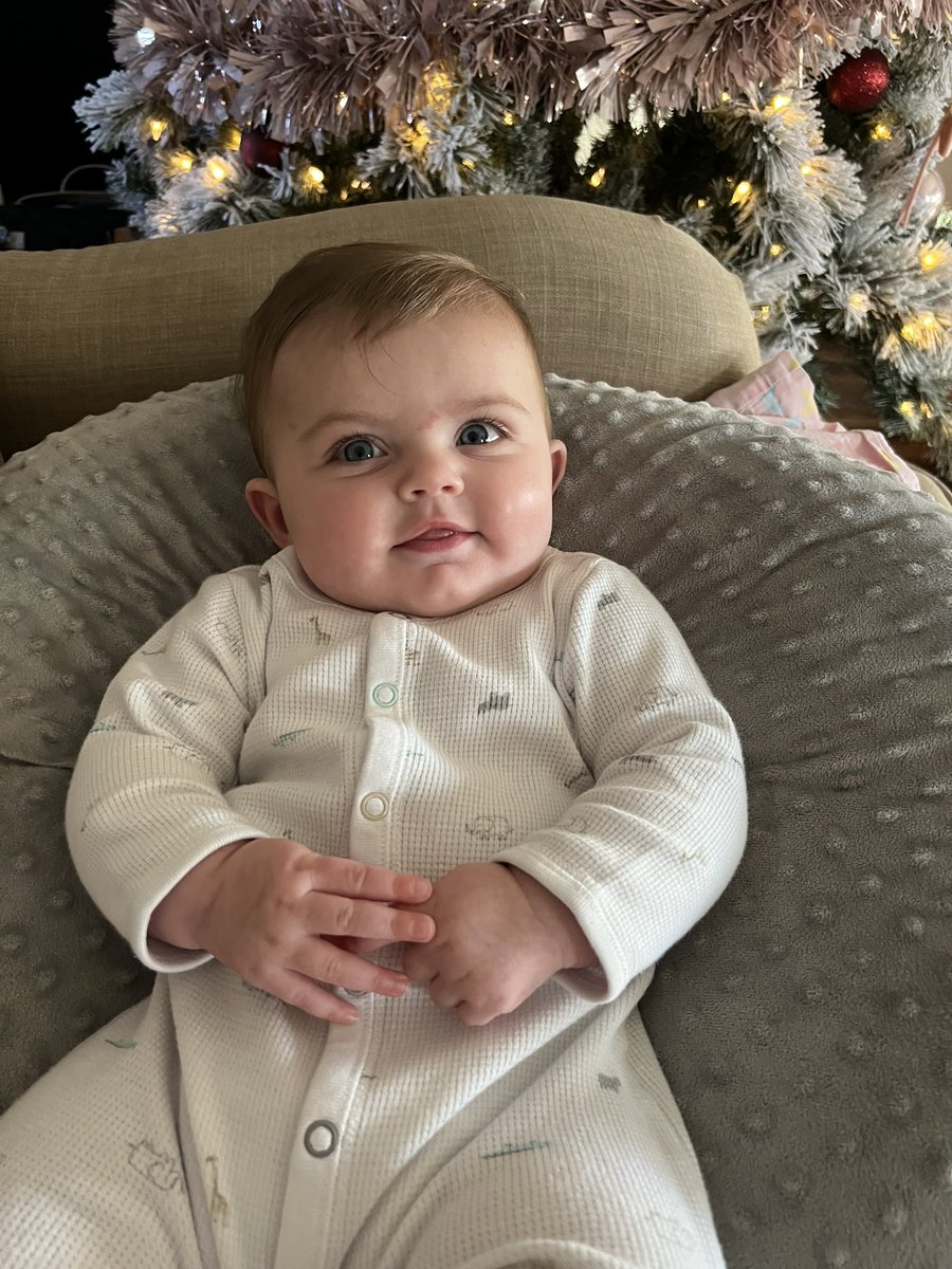 BTurson32's tweet photo. Happy birthday, Camryn Lu ❤️ I can’t believe that you are 1️⃣ years old 🥹 

You are just to precious! @JenniferATurson https://t.co/OUCmrIeU1G