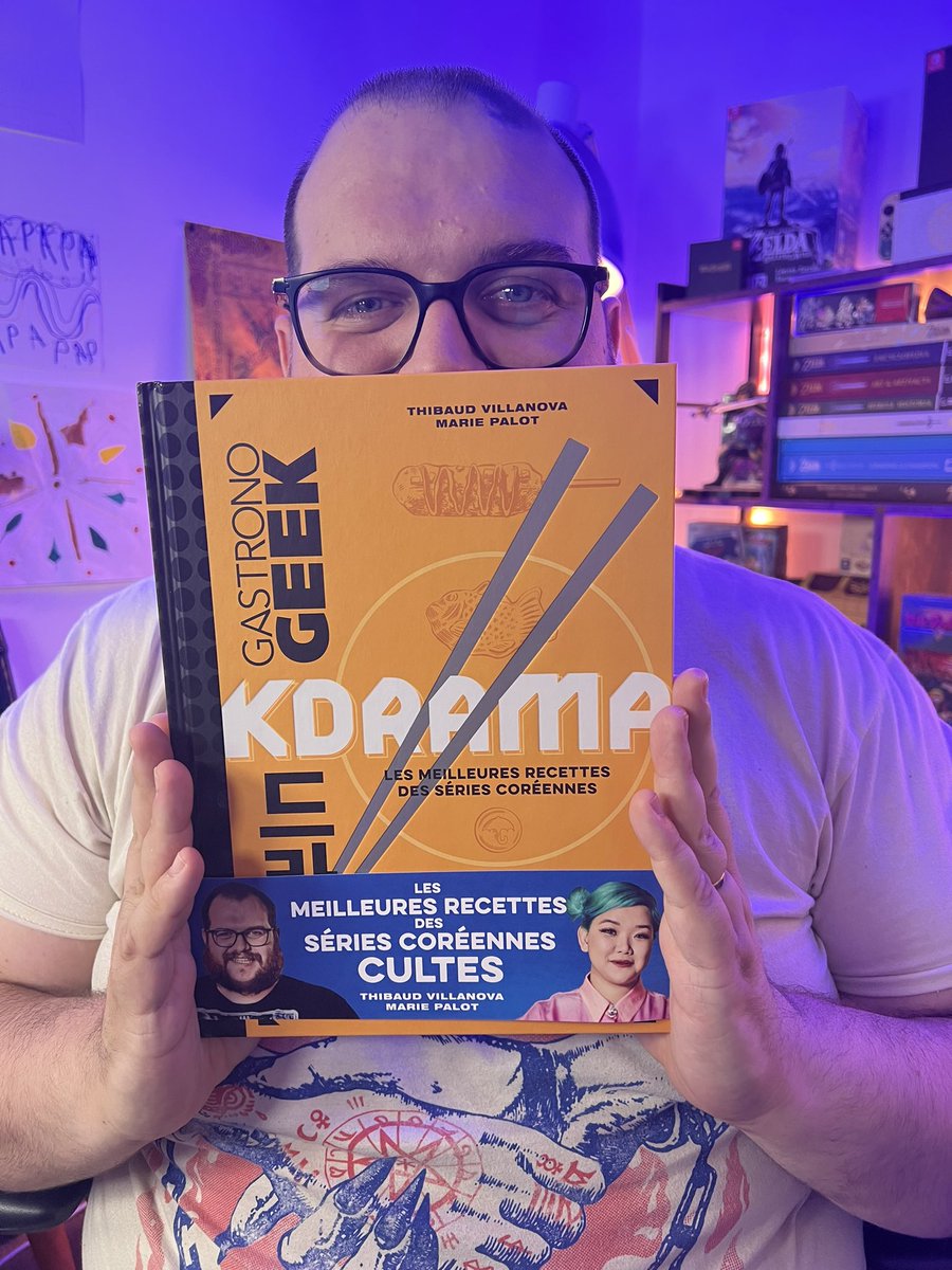 #Kdrama avec <a href="/MarieCPalot/">Marie Palot</a> c’est aujourd’hui en librairie et en ligne et j’en suis trop heureux ! Un plaisir de vous partager des séries et de la cuisine coréenne, un honneur d’avoir pu le faire avec une amie de longue date ! 
Foncez vous le procurer et en parler autour de vous !