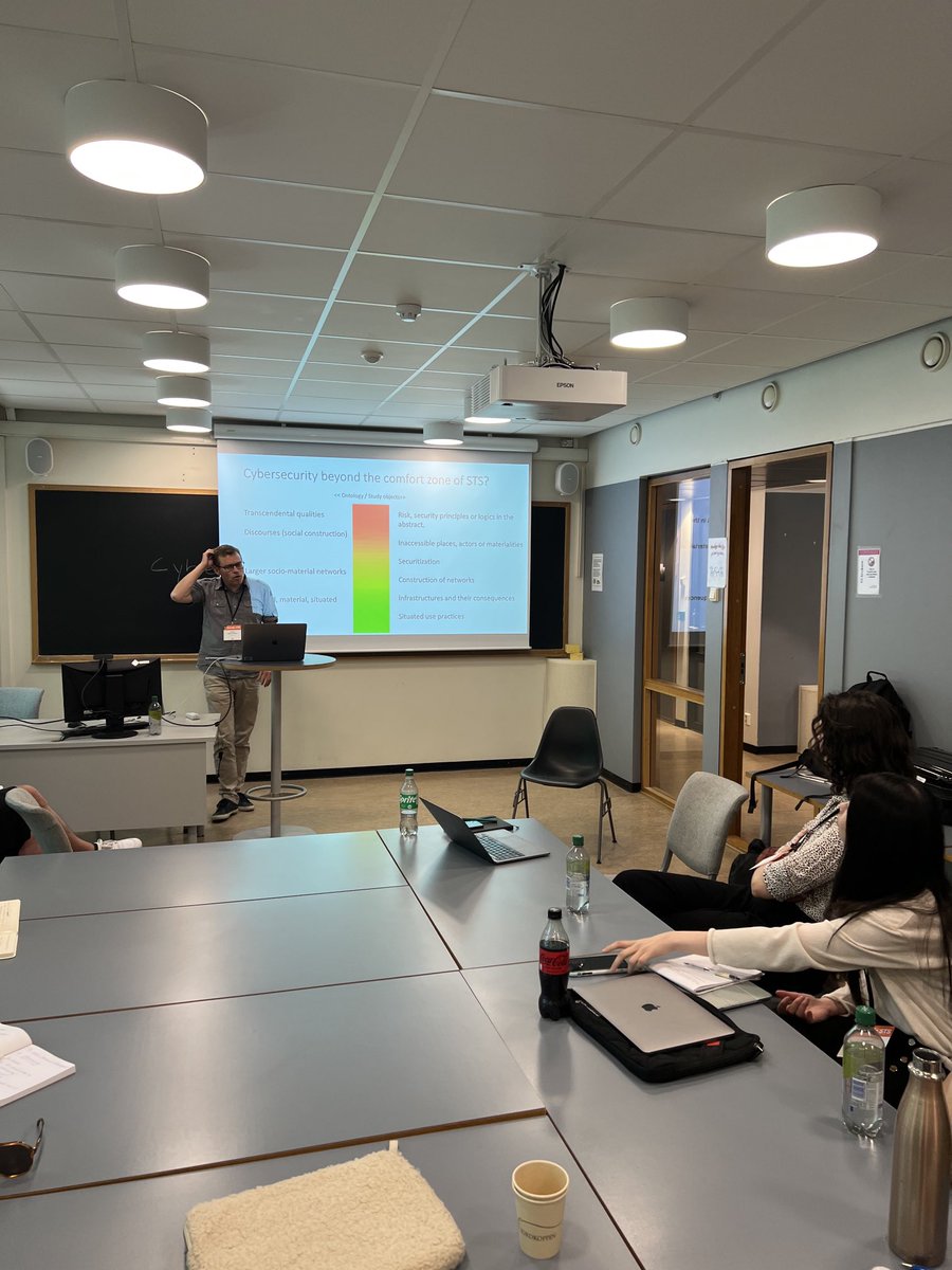 Is cybersecurity beyond the comfort zone of STS? ⁦<a href="/TorbenElg/">Torben E J</a>⁩ #NordicSTS2023

Risk, security logics, inaccessible places and people - something to unlock for contemporary ethnographic STS! 🗝️