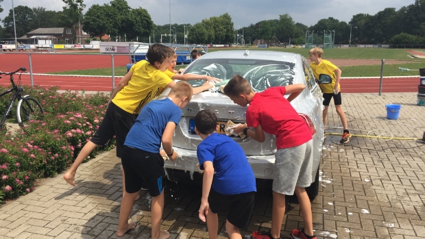 AVA-jeugd gaat weer auto’s soppen -  aaltenvooruit.nl/l/455966