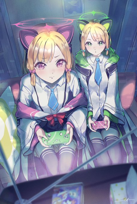 「2girls playing games」 illustration images(Latest)