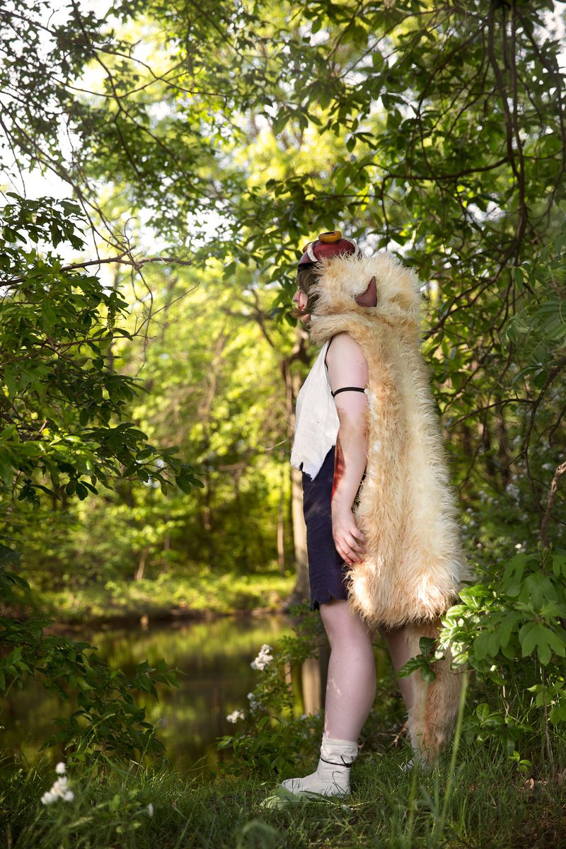 Haha whoops I once again found cosplay photos I never shared 🤪 here’s my San cosplay from Princess Mononoke from 2017!!! A dream cosplay I forced myself to do cause if I didn’t it would’ve never happened!!

#cosplay #princessmononoke #cosplayer
