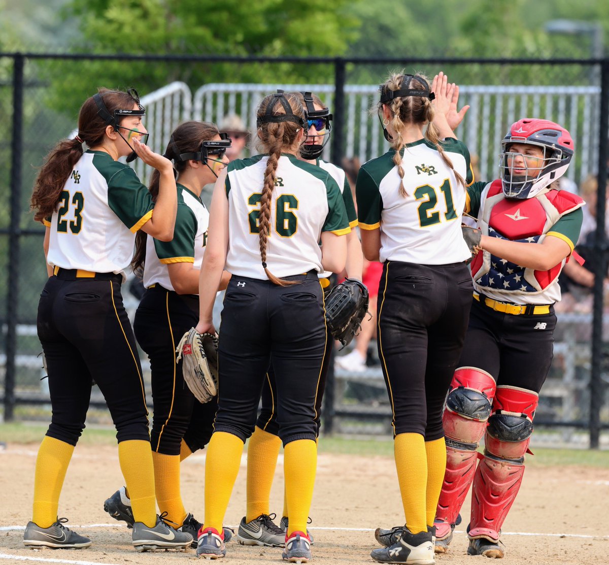 Hornets Advance!!!   The NRHS Softball team moves on to the round of 16 in the MIAA div 5 Playoffs with A 7-0 win over Oakmont RHS (Ashburnham).  Photo's (50) in Google Album  photos.app.goo.gl/sCfzeLM58TPyfW…  #21 Keely Hannon had a strong outing with 10 strikeouts.  The Hornets will host
