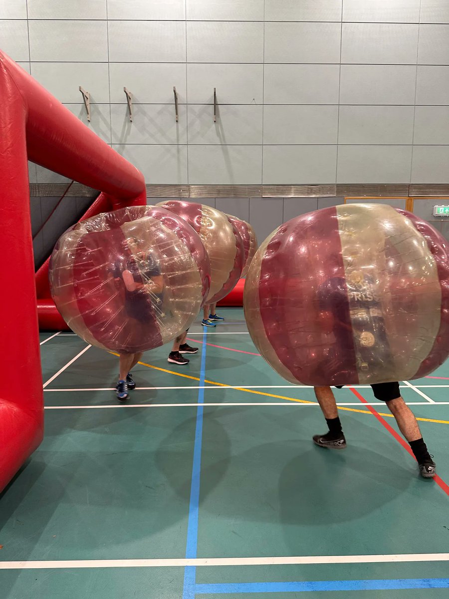 Stormpress's tweet image. Stormpress battled it out again this week at the @bigwavemedia business games! 

The good news is the team all survived with no injuries, so we&apos;re ready and waiting for next weeks mission - a treasure hunt around Exeter! 🧭  

#bigwavebizgames #exeternetworking #teamstormpress