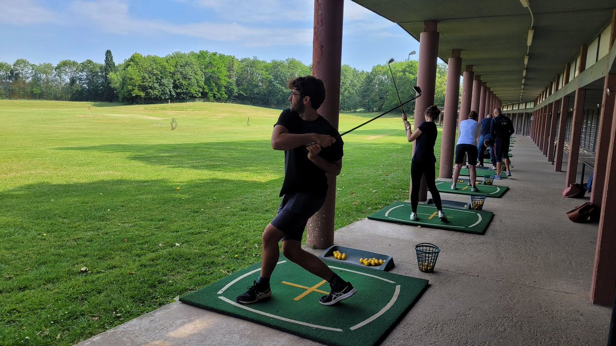 NicoleChedotal's tweet photo. Formation des enseignants des Hauts-de-Seine au golf scolaire en partenariat avec la Ligue et le comité départemental de golf, ainsi que le golf de Jardy.
De nombreux projets en perspective pour le mois de juin.
#cdgolf92 #ffgolf #jardy
#DSDEN92 #acversailles https://t.co/QHRxa7IYoH