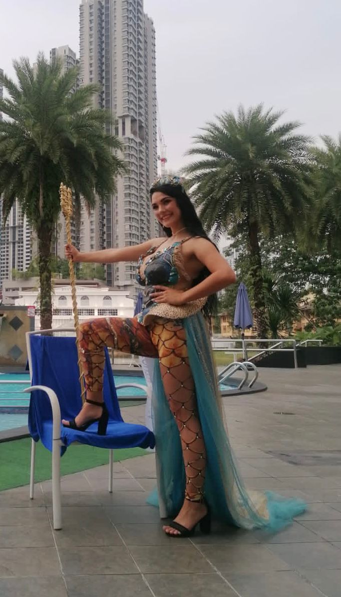 globemodellook's tweet photo. Claudia in her Grand Sea costume at @mm_grandseaworld in Malaysia Kuala Lumpur. 

Wow Claúdia Pita Ferreira   you look stunning. https://t.co/64S1XqtTgG