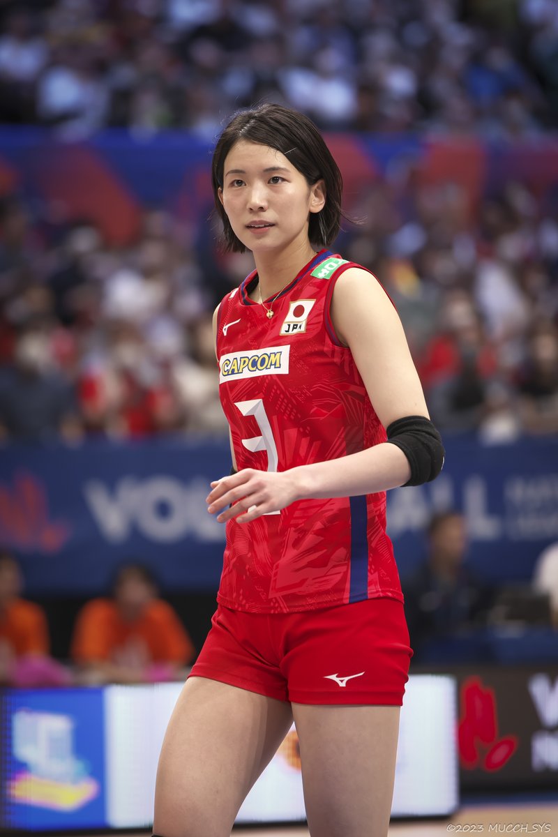 ネーションズリーグ 火の鳥NIPPON 応援Tシャツ 古賀紗理那 FyBP8nraQAEFspf.jpg