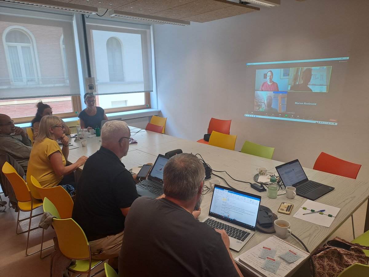 EleveursChevres's tweet image. La #FNEC est présente au Conseil d'Administration de #FACEnetwork à Bruxelles ce 7 et 8 juin. Rencontre qui permet de parler des sujets dans lesquels FACE souhaite s'impliquer (technologique, sanitaire, marketing), ainsi que le prochain congrès en Suisse. #europeancheesemakers