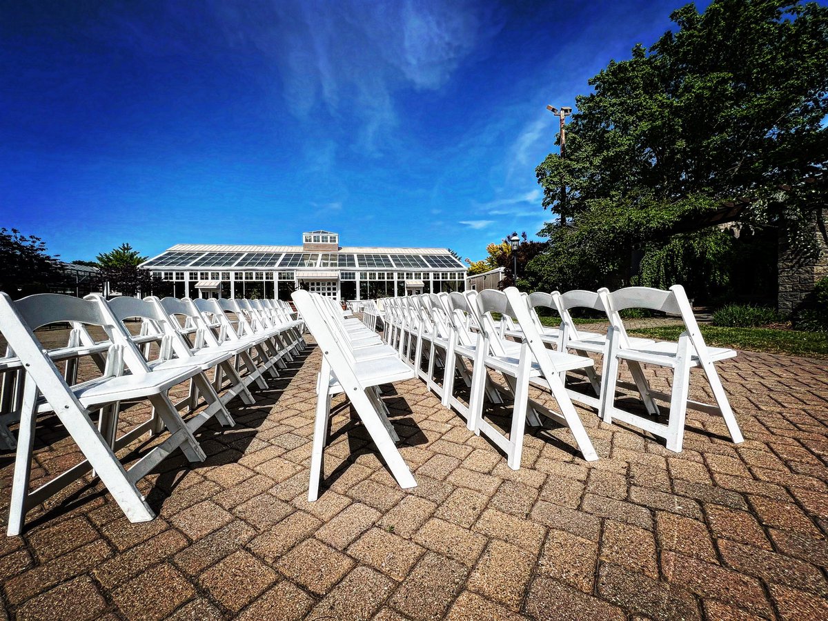 bme4you's tweet image. Beautiful day for an outdoor #wedding! 

Event. With. Us! #TheBigManEntertainmentGroup