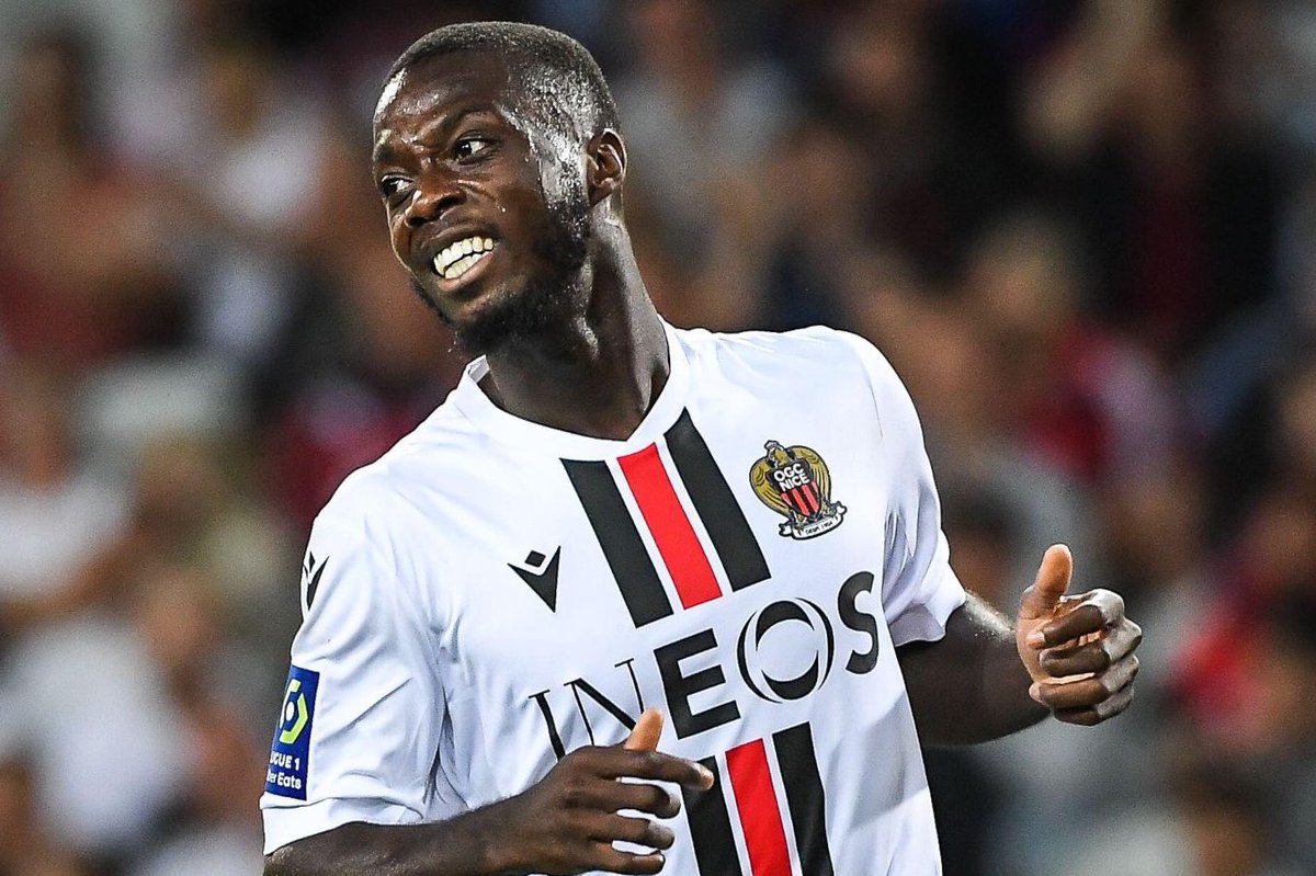 afcstuff's tweet photo. 🚨 Nicolas Pepe is no longer a part of Mikel Arteta’s plans. The player has just one year left on his current contract &amp; although Arsenal are keen to garner a fee for him, plans have been made for the termination of his contract if required. [@kayakaynak97] #afc https://t.co/RfvXjHfPOZ