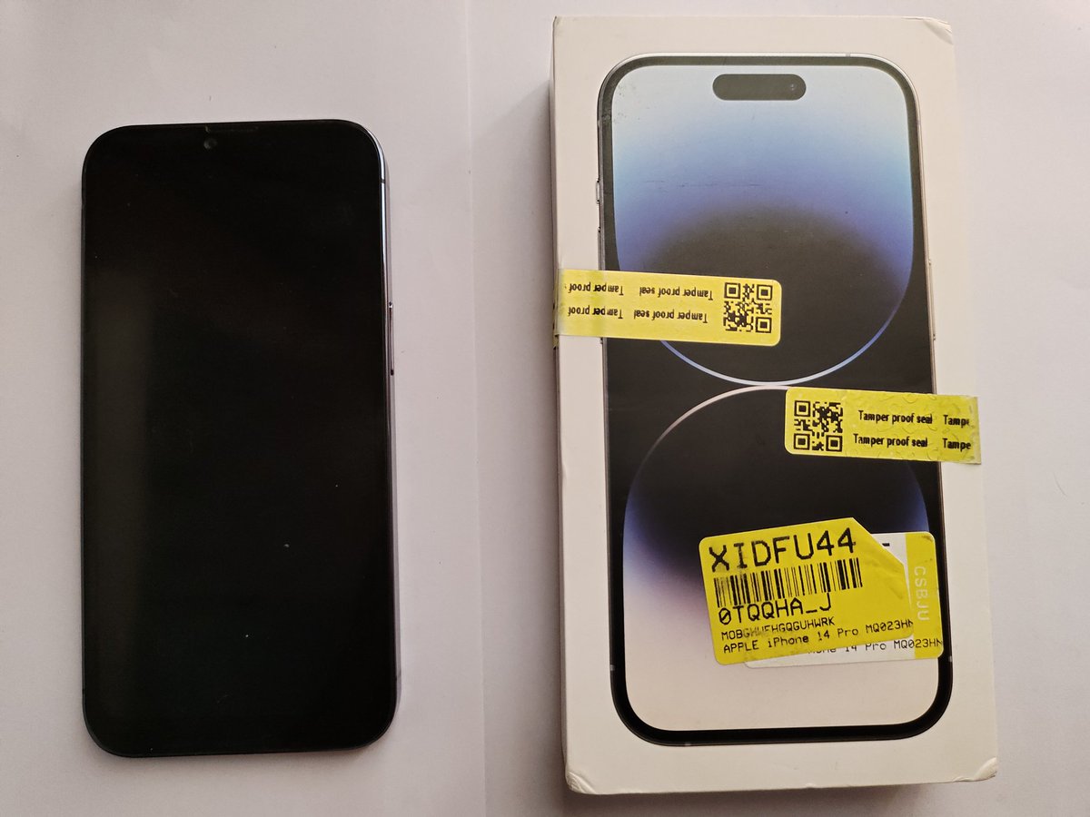 pogiri_kumar3's tweet image. Please help me bro . Flipkart delivered fake mobile instead of IPhone 14 Pro, Silver, 128 Gb. Its been 12 days. Still issue is not resolved. Flipkart is rejecting return request. Please 🙏 🙏 🙏 🙏 🙏 🙏