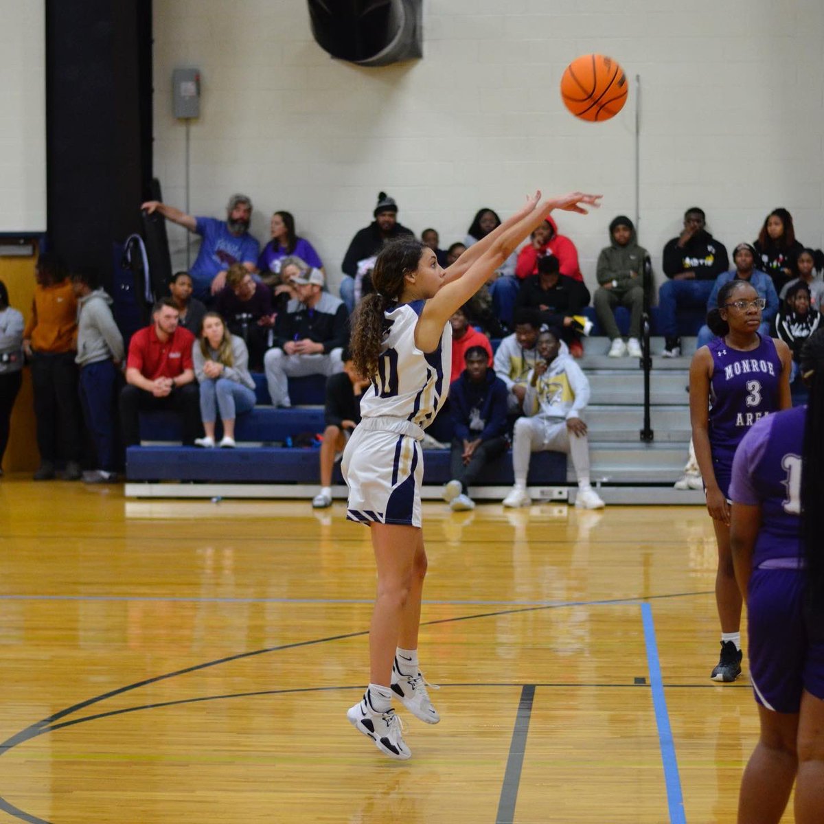 Batson Basketball (@batsonbball) on Twitter photo Great opportunity to compete & better today. Looking forward to seeing how we perform. Only two practices & replacing 7 varsity kids. Excited to get after it. Thanks <a href="/jtown_wbb/">Jefferson Lady Dragons Basketball</a> for having us! <a href="/InsiderExposure/">InsiderExposure</a> <a href="/coachkent02/">#alwaysinthegym</a> <a href="/_BlakeDerrick/">Blake Derrick</a> <a href="/TheOneKevClancy/">Kevin Clancy</a> <a href="/KyleSandy355/">Kyle Sandy</a> <a href="/Jarrett_PRO/">Jarrett PRO</a> Great opportunity to compete & better today. Looking forward to seeing how we perform. Only two practices & replacing 7 varsity kids. Excited to get after it. Thanks <a href="/jtown_wbb/">Jefferson Lady Dragons Basketball</a> for having us! <a href="/InsiderExposure/">InsiderExposure</a> <a href="/coachkent02/">#alwaysinthegym</a> <a href="/_BlakeDerrick/">Blake Derrick</a> <a href="/TheOneKevClancy/">Kevin Clancy</a> <a href="/KyleSandy355/">Kyle Sandy</a> <a href="/Jarrett_PRO/">Jarrett PRO</a>