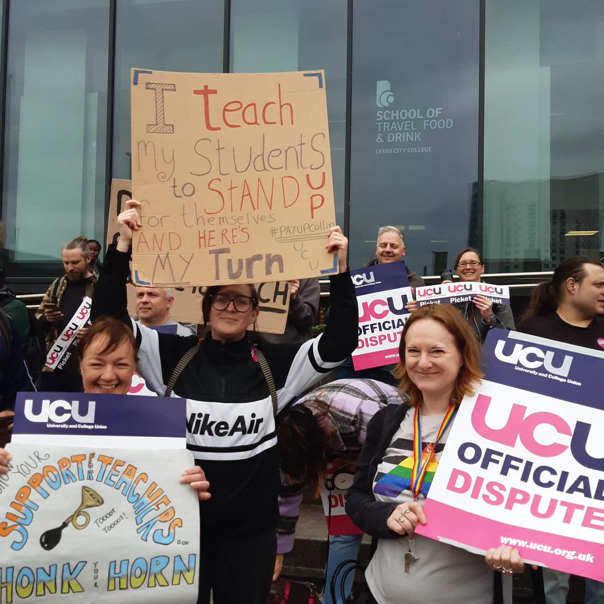 uculeeds's tweet photo. Great to see so many  colleagues at our UCU Luminate Education Group picket outside of our #printworks campus this morning. 

Solidarity to colleagues across ALL industries made to take such drastic action 

#ucurising #respectFE #industrialaction #payupcollin https://t.co/GwkF7UileG