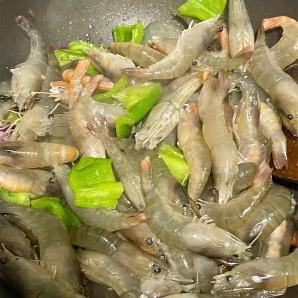 媽媽做的飯   
是吃不膩的人間浪漫 
感謝媽媽的碎碎念念 
溫暖了我的歲歲年年 https://t.co/9sdSVeQy7I