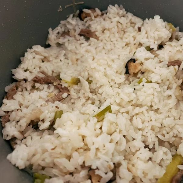 媽媽做的飯   
是吃不膩的人間浪漫 
感謝媽媽的碎碎念念 
溫暖了我的歲歲年年 https://t.co/9sdSVeQy7I
