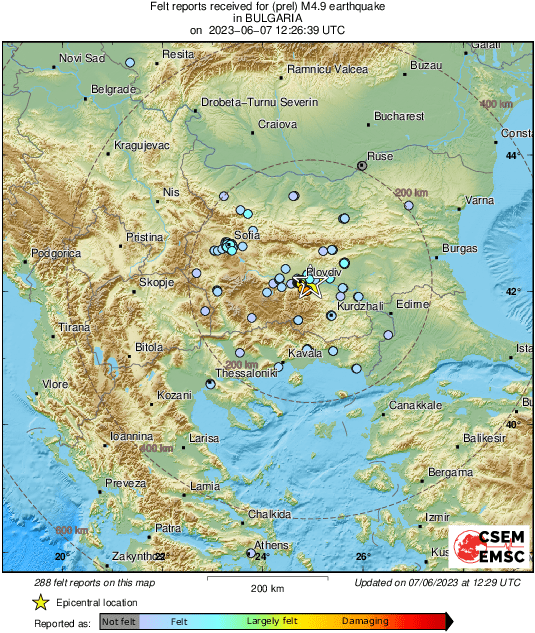#Earthquake 17 km E of #Plovdiv (#Bulgaria) 4 min ago (local time 15:26:39). Colored dots represent local shaking & damage level reported by eyewitnesses. Share your experience:
📱emsc-csem.org/service/applic…
🌐m.emsc.eu/?id=1270029