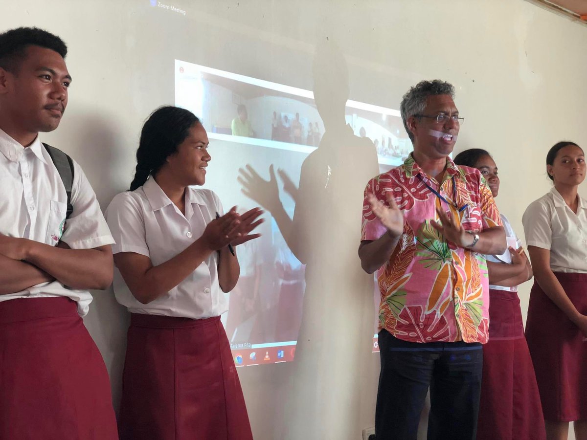 Earlier today we held a workshop for the official launch of the readiness assessment of Cross Border Paperless Trade for #Tuvalu. Together with Mr. <a href="/Isrbasu/">Sudip Ranjan Basu🇺🇳</a> from the <a href="/UNESCAP/">United Nations ESCAP</a> #ESCAP the workshop delivered the findings from the readiness assessment.