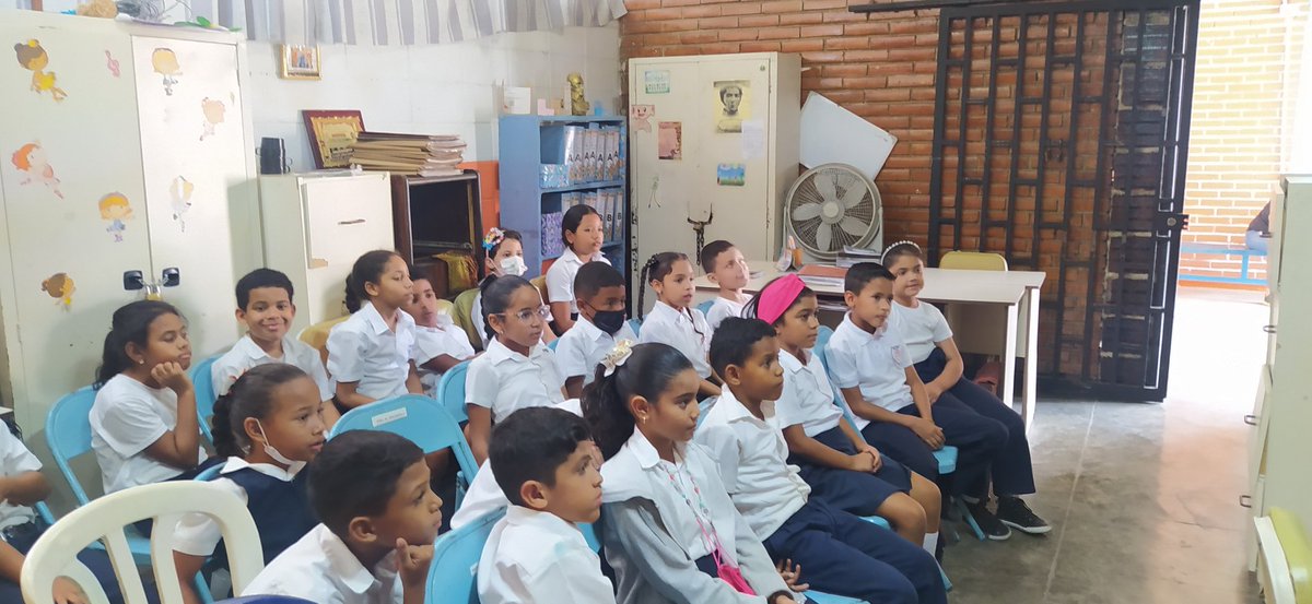 #Cuidemos nuestro medio ambiente Cine foro lluvia de ideas reflexiones generando consciencia en estudiantes de inicial y primera etapa de @Ueejmalvarezjaramill con el apoyo de las docentes <a href="/_LaAvanzadora/">Yelitze Santaella</a> <a href="/FundabitAragua/">FUNDABIT ARAGUA</a>   <a href="/leivi24/">Leivi/Oceanía</a> <a href="/pedrogordon2121/">Pedro Gordon</a>