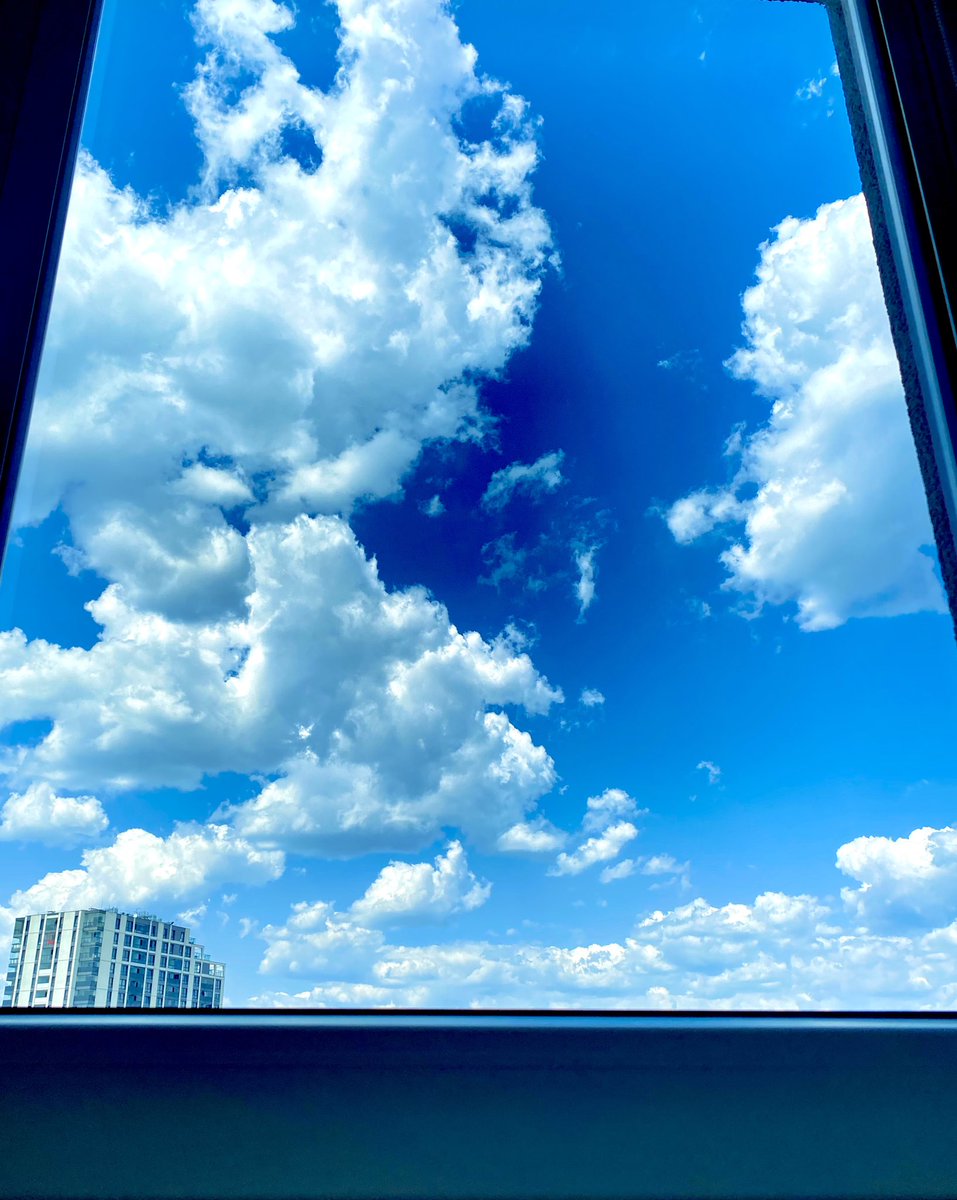 katerinasf2's tweet photo. Clouds… https://t.co/vazGVvIdIp