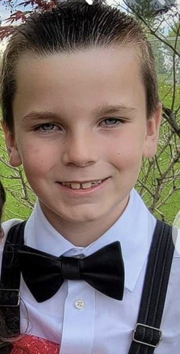 angelanashtn's tweet image. Coltons mother Naomi…

“I explained he has never had a heart condition before, not even an innocent heart murmur as a baby, and now post covid vaccine he goes bradycardia, tachycardia, afib, has a loud murmur, enlarged heart, &amp;amp; tricuspid regurgitation”

facebook.com/naomikahninsur…