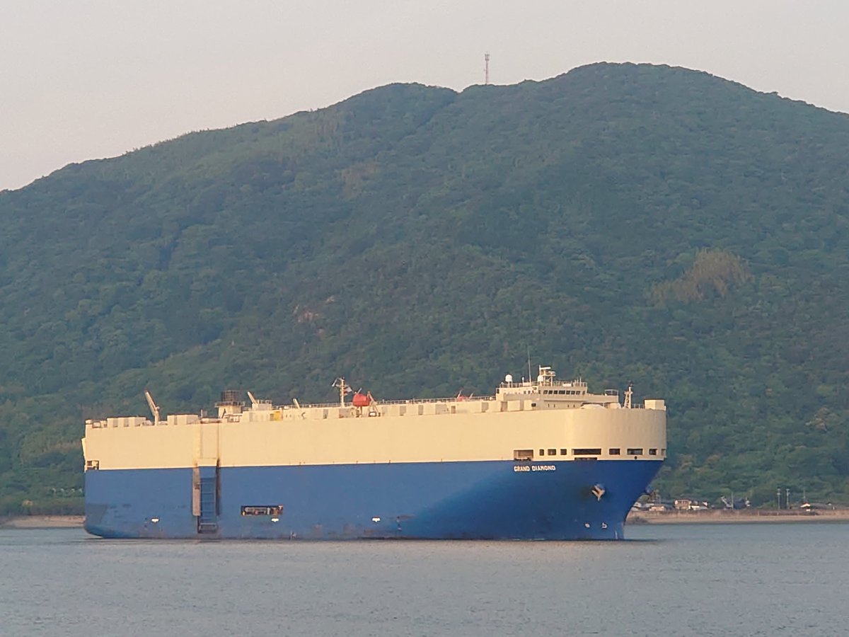 badkarmaAH1Z's tweet photo. 広島の方へ向かって
出港していきましたー
#GRANDDIAMOND
#CIDOSHIPPING
#JPNAN https://t.co/B8WoXgGjLu
