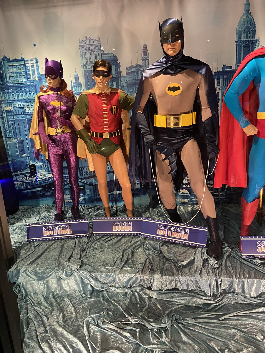 Some original costumes at The Hollywood Museum. “Holy manikin-money #Batman!” #Batgirl #batmanandrobin #thecapedcrusaders #dynamicduo #AdamWest #BurtWard #YvonneCraig