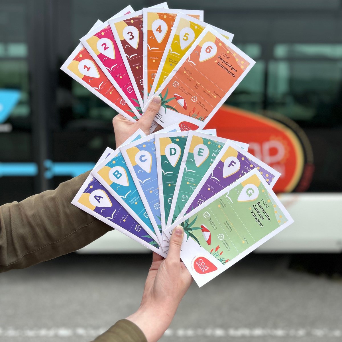 CapCotentin's tweet photo. [Horaires été ] ☀️

Les dépliants avec vos horaires de l'été sont disponibles à l’agence de Mobilité !
📍 40 Bd Schuman, 50100 Cherbourg-en-Cotentin

Et sur notre site internet ➡️ https://t.co/8fLntl2IRX

#capcotentin #bienvenueàbord https://t.co/Zv88P4aooj