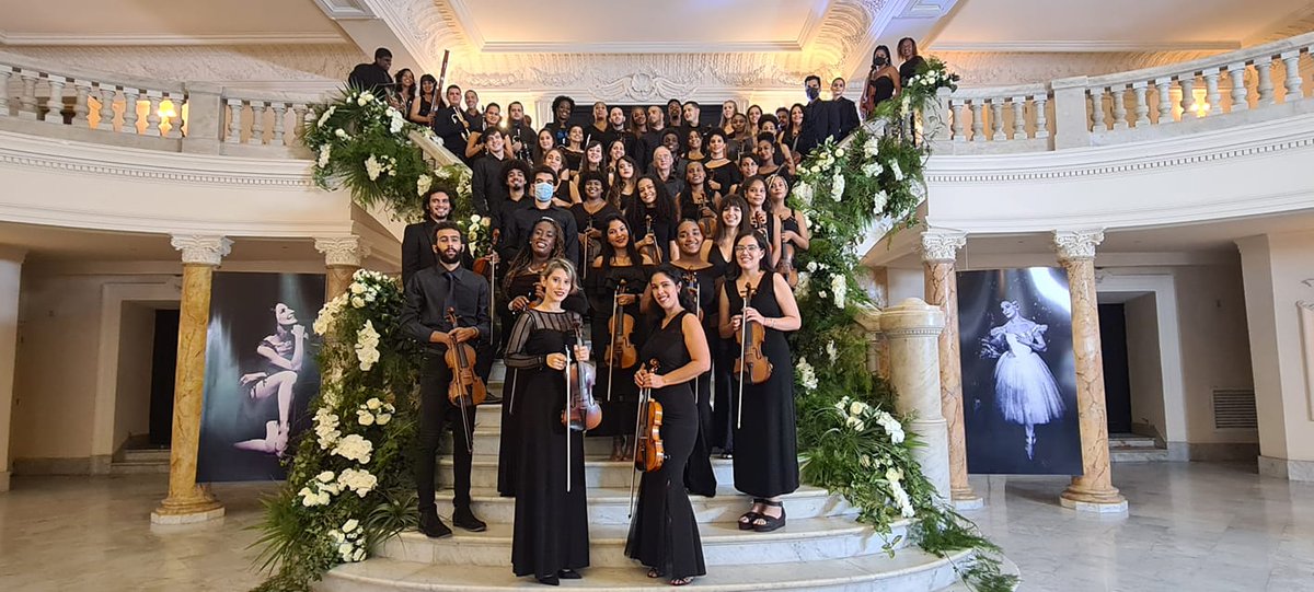 #Hoy #7dejunio la Orquesta Sinfónica del Gran Teatro de #LaHabana, cumple 61 años de creada.🎈
👉A tod@s sus integrantes, nuestro colectivo les desea un excelente día, estamos ansiosos a la  espera de su presentación este #findesemana para personalmente congratular. <a href="/GiovanniD75/">Yhovani Duarte</a>