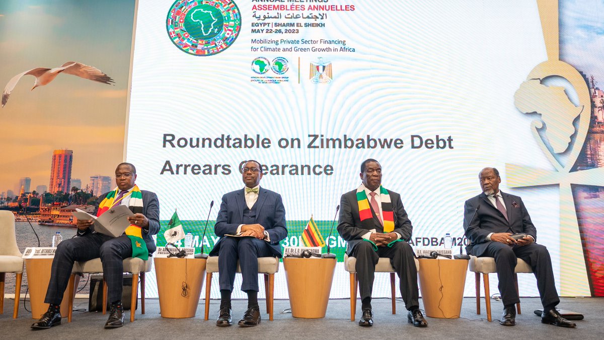 AfDB_Group's tweet image. #AfDBAM2023 RECAP

President @akin_adesina asked development partners to “walk with” #Zimbabwe as the country works through its arrears clearance and debt resolution process. “Zimbabwe desires a new and better and more prosperous future.” 

Details: bit.ly/3CdZLKg