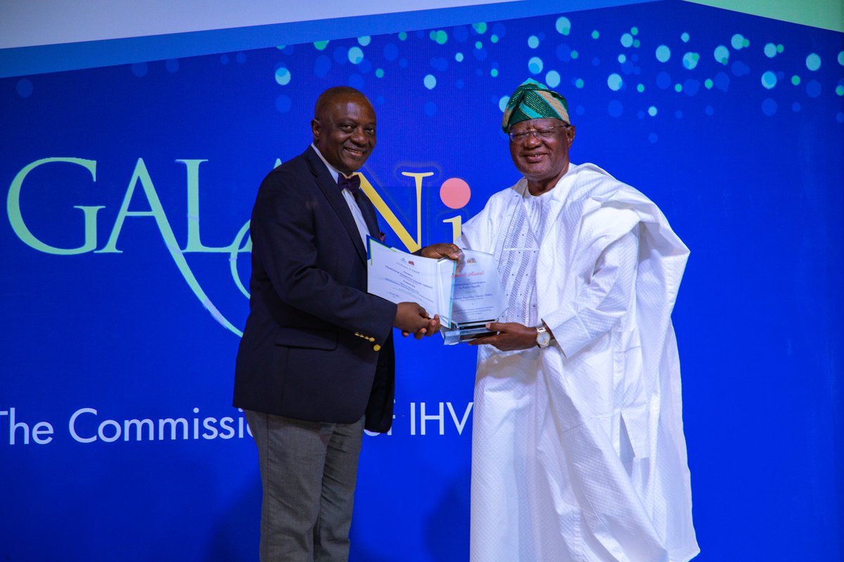 Moments from awards to Founders, PLWA, OVC, Professor Umaru Shehu, Board Chairman

#GalaNight #IHVNCommissioning
#IHVNCampus #ihvn #IRCE #AToweringCommitmentToHealthCare #SustainingHopeforNigerians
#SustainingHealthforNigerians