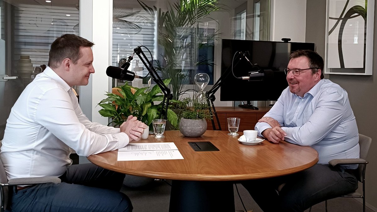 Rozhovorový podcast už má každý, i já😀 Pro <a href="/ConseqIM/">Conseq</a> natáčím rozhovory s lidmi,co mají co říci k české ekonomice. První díl s bývalým guvernérem <a href="/CNB_cz/">Česká národní banka</a>  Miroslavem Singerem:
YouTube: tinyurl.com/SingerYouTube
Apple podcast: tinyurl.com/SingerApple
Spotify: tinyurl.com/SingerSpotify