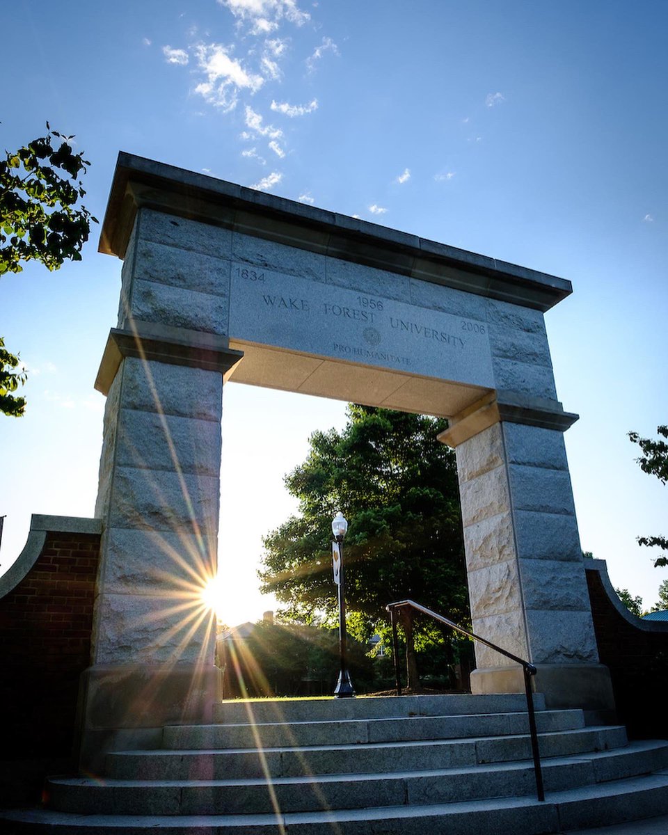 WakeForest's tweet photo. 🎓 @WakeForest makes this list of the "Top 10 Most Beautiful College Campuses in U.S." https://t.co/FKPJKbx4G7 https://t.co/NuYAVKI4Rz