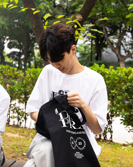 The limited PRX x @DRX_VS Collab drops on our store this week! 6