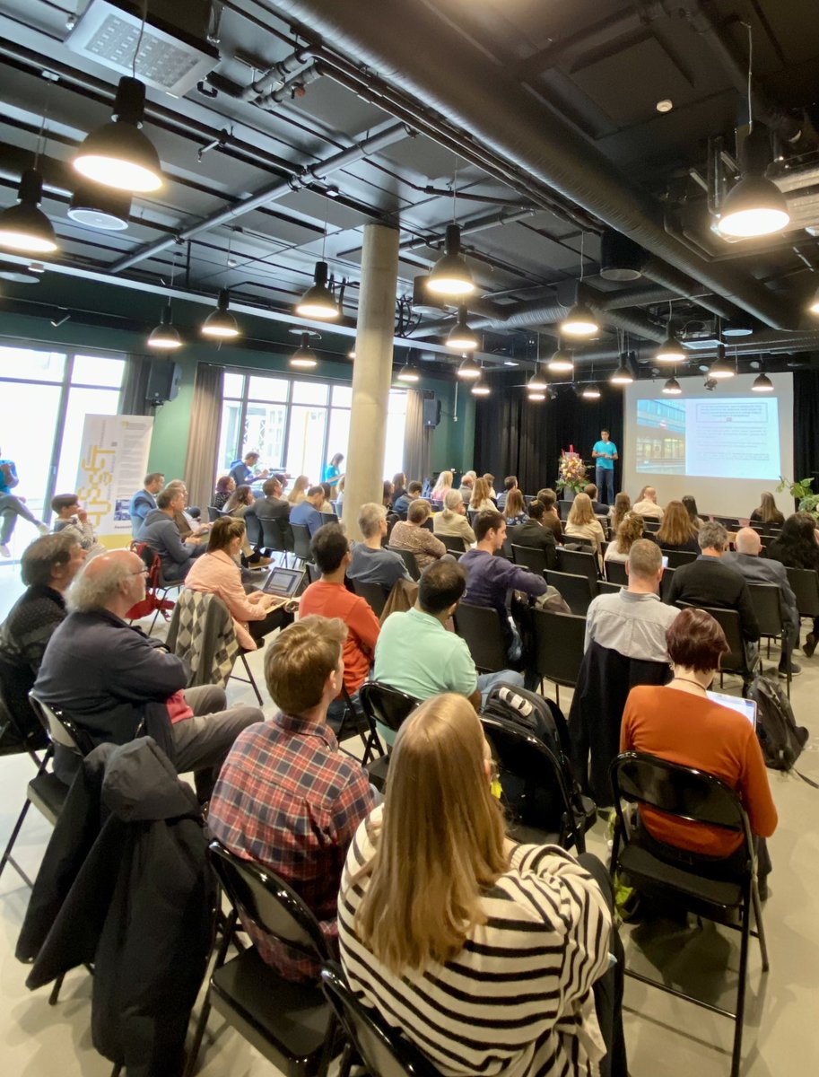 ECSCW's tweet image. 2nd paper session of the day✨ #ECSCW2023