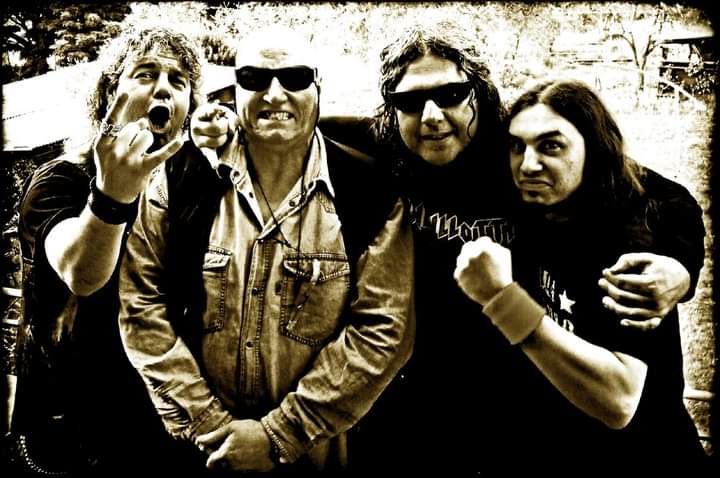 ANCILLOTTIband's tweet image. Ancillotti yesterday and today!

we looking to the future with the same amazing line up our crew and same love for our favorite music!

Ancillotti #tour #hellonearth #The #warriors #revenge #tour #truestory #truelife #heart #Pride #UnitedWeStand