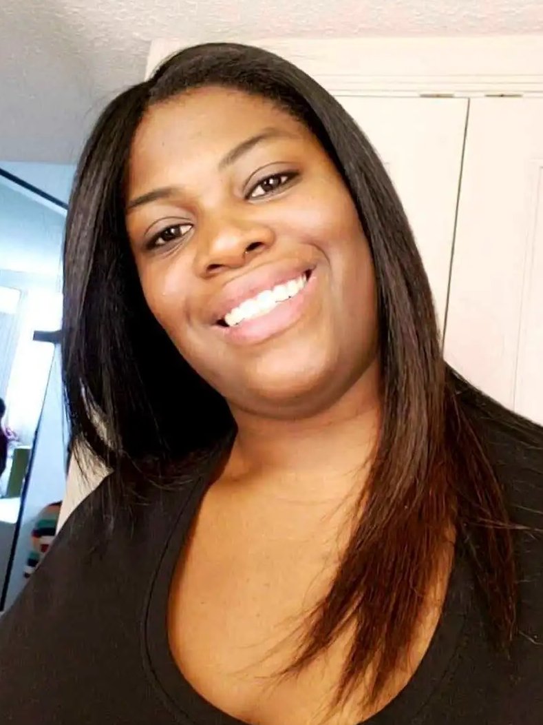 CoriBush's tweet photo. Ajike Owens was a mother of four children.

She was killed Friday night in Ocala, FL, shot through a door by a white woman for standing up for her children while Black. Four children had their mother stolen from them. 

I’m heartbroken. There must be accountability. https://t.co/S1x5h4kKuG