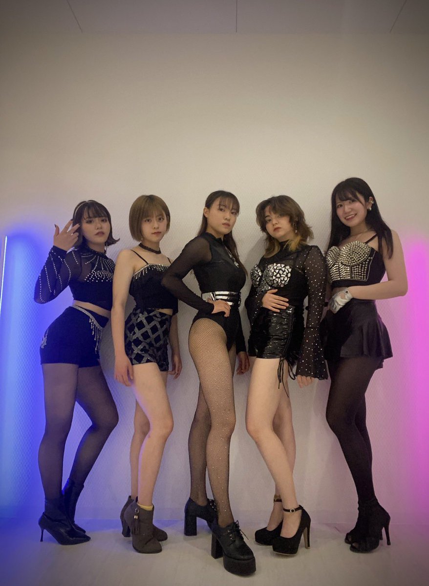 DANCE_REALJAM's tweet photo. 【1-3】バーレスクTKB
ヒールダンスやってみたい人たちが集まって頑張って作りました👠
momentいち妖艶で、momentいち面白いショーケースです
最前列でご堪能ください
#realjam
#Momentチーム紹介 https://t.co/ojXPQBKT4a