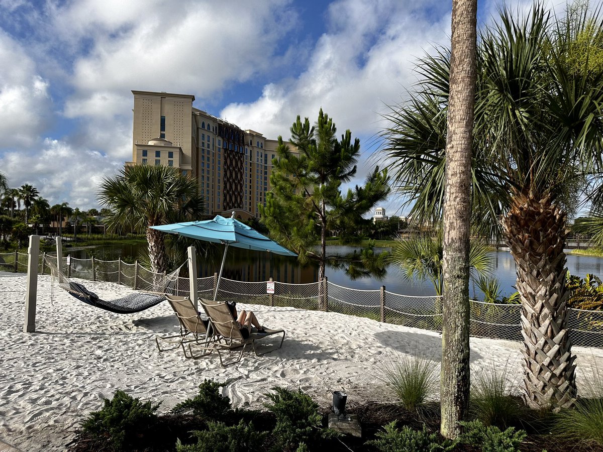 Buzz2001's tweet image. Some beach time at #coronadospringsresort