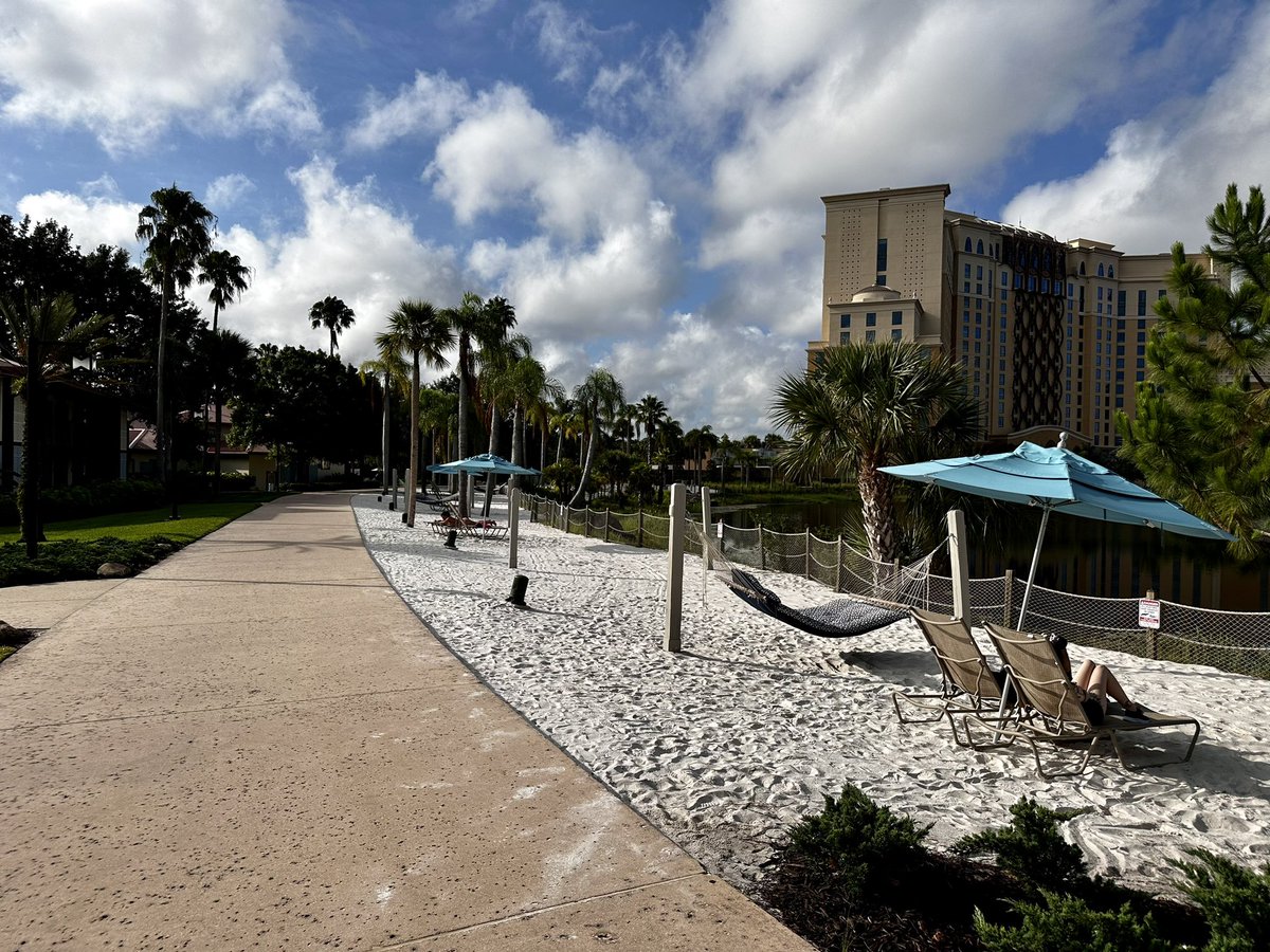 Buzz2001's tweet image. Some beach time at #coronadospringsresort