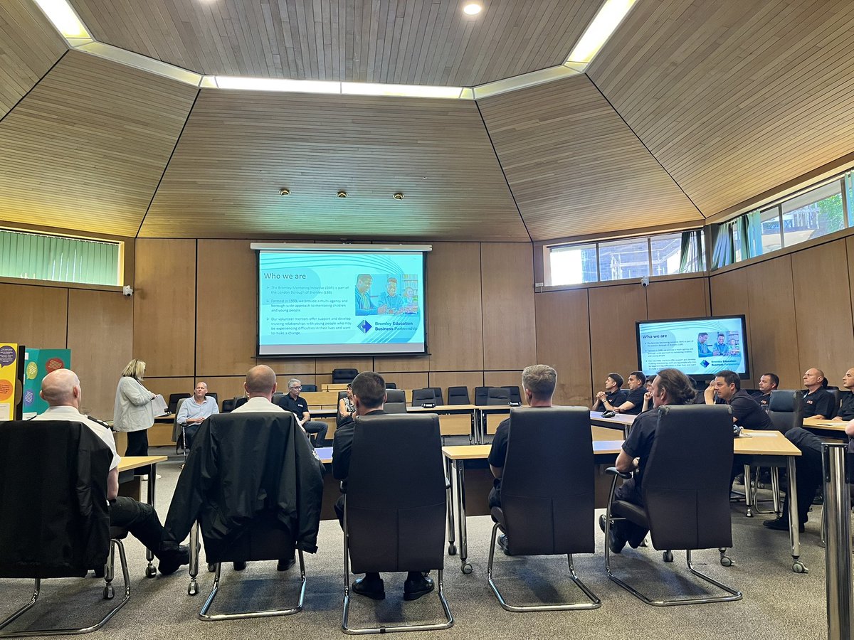 LFB Bromley (@bromleylfb) on Twitter photo Blue Watch staff across our stations in #Bromley are attending our borough training day. Input from our Fire Safety team on best practice visits to businesses & <a href="/LBofBromley/">Bromley Council</a> input on supporting mentoring young residents in the borough. <a href="/LondonFire/">London Fire Brigade</a> @SE_DAC Blue Watch staff across our stations in #Bromley are attending our borough training day. Input from our Fire Safety team on best practice visits to businesses & <a href="/LBofBromley/">Bromley Council</a> input on supporting mentoring young residents in the borough. <a href="/LondonFire/">London Fire Brigade</a> @SE_DAC
