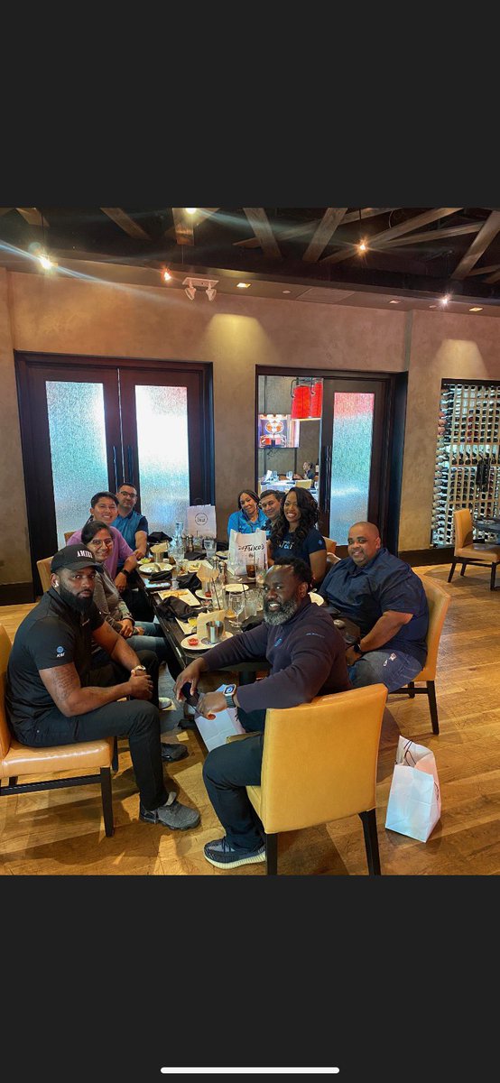 Thank you to ATL BLITZ for delivering the most shared ports week over week! In appreciation for our success <a href="/MrsJaronfelder/">Jaron Felder</a> treated us to a wonderful lunch!!! #atlblitz