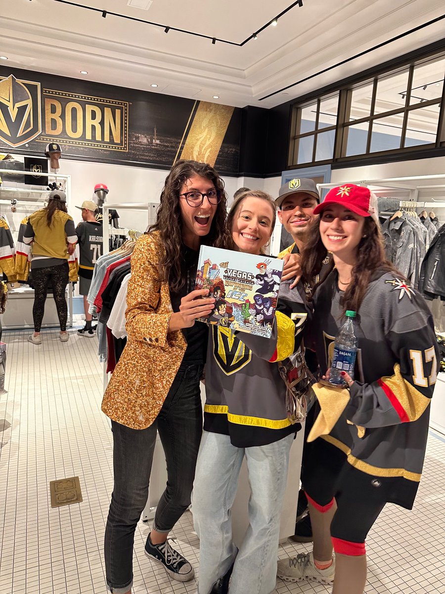 alexa_tuttle's tweet image. Found our book in the wild after an epic #StanleyCupFinal home game, @BalakayDraws !
Was even asked to sign the book for the cutest little @GoldenKnights fans. 🥰
Check out “The Vegas Golden Knights: Defenders of the Ice” @parkmgm 📚💃🏻💛🖤🏒💪🏆
GO KNIGHTS GO!!!